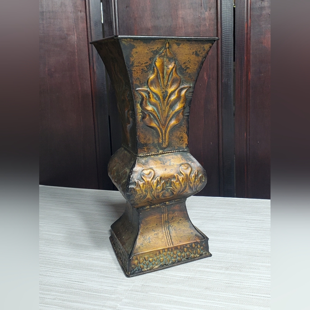 Large Ornate Tuscan Style Metal Flower Vase 15" x 6.5" - Picture 2 of 10